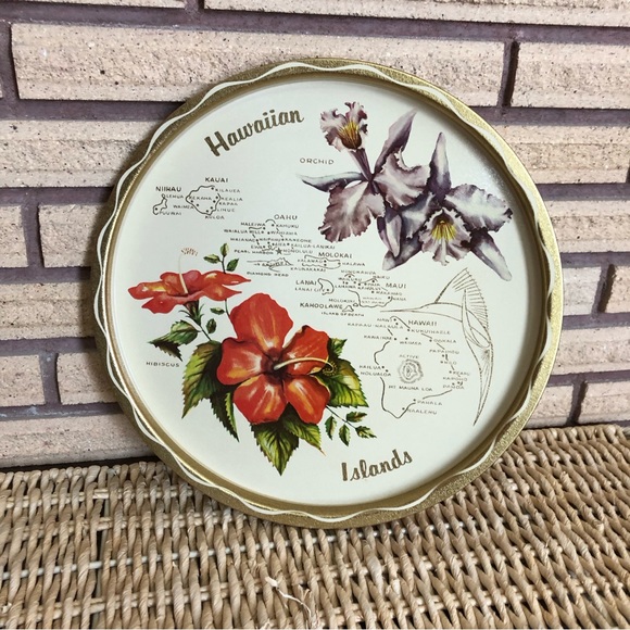 70's Hawaiian Islands Tin Drinks Tray - Hawaii Souvenir - BBQ - Outdoor Tray - Picture 1 of 10